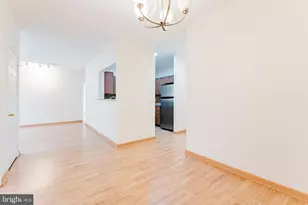 12016 Taliesin Pl, Reston, VA 20190 - Photo 15