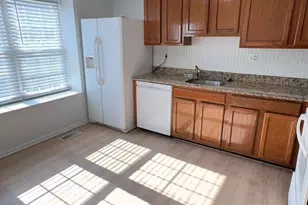 5207 Harbor Ct Dr, Alexandria, VA 22315 - Photo 3