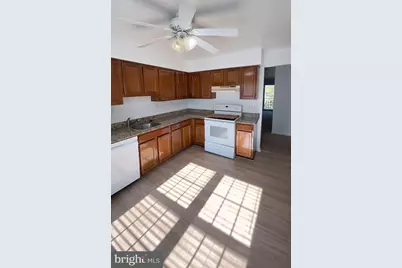 5207 Harbor Court Drive, Alexandria, VA 22315 - Photo 5