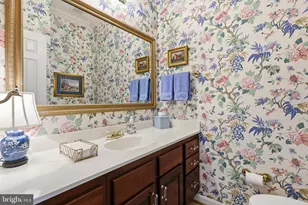 11531 Mamie Ln, Fairfax Station, VA 22039 - Photo 15