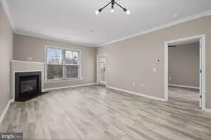 3830 Lightfoot St, Chantilly, VA 20151 - Photo 5