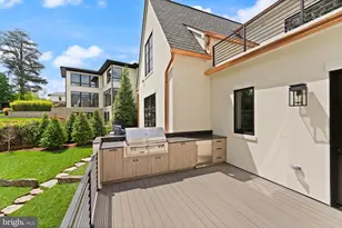 6811 Wemberly Way, McLean, VA 22101 - Photo 59