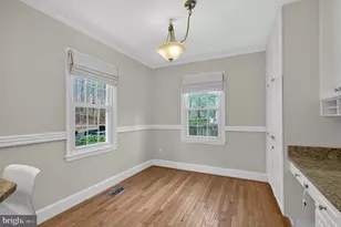 5624 Kirkham Ct, Springfield, VA 22151 - Photo 9