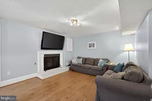 5624 Kirkham Ct, Springfield, VA 22151 - Photo 27