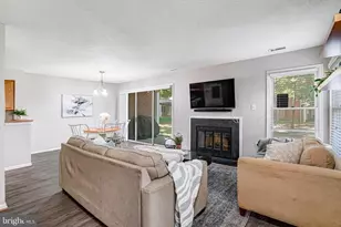 7598 Lakeside Village Dr, Falls Church, VA 22042 - Photo 15