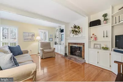 8739 Arley Drive, Springfield, VA 22153 - Photo 7