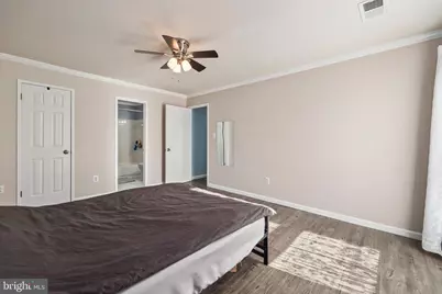 549 Florida Avenue #201, Herndon, VA 20170 - Photo 13