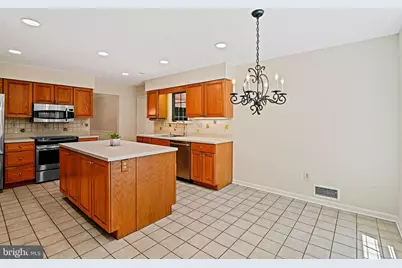11311 Handlebar Road, Reston, VA 20191 - Photo 29