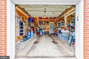 6618 Hunter Creek Ln, Alexandria, VA 22315 - Photo 43