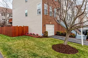 6618 Hunter Creek Ln, Alexandria, VA 22315 - Photo 51