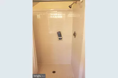 6210 Cottonwood Street, McLean, VA 22101 - Photo 11