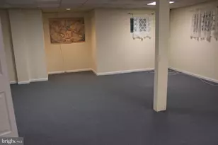 6210 Cottonwood St, McLean, VA 22101 - Photo 71