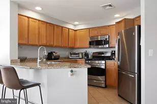 4480 Market Commons Dr, Fairfax, VA 22033 - Photo 7