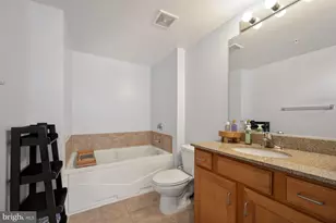 4480 Market Commons Dr, Fairfax, VA 22033 - Photo 19