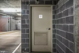 4480 Market Commons Dr, Fairfax, VA 22033 - Photo 31