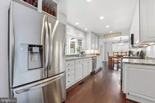 3214 Dominy Ct, Oakton, VA 22124 - Photo 7