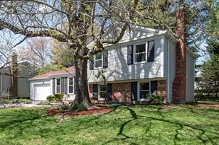 2658 Fanieul Hall Ct, Herndon, VA 20171 - Photo 21