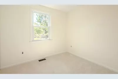 2658 Fanieul Hall Court, Herndon, VA 20171 - Photo 9