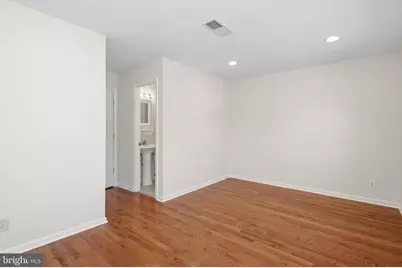 14843 Leicester Court, Centreville, VA 20120 - Photo 5