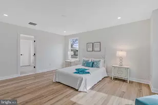 656 Stuart Ct, Herndon, VA 20170 - Photo 31