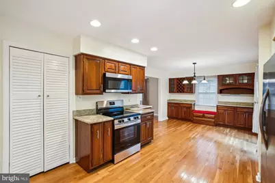 6808 Stoneybrooke Lane, Alexandria, VA 22306 - Photo 9