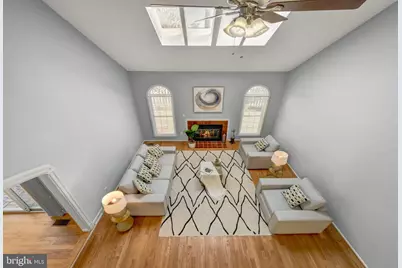 2067 Woodford Road, Vienna, VA 22182 - Photo 33