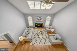 2067 Woodford Rd, Vienna, VA 22182 - Photo 33