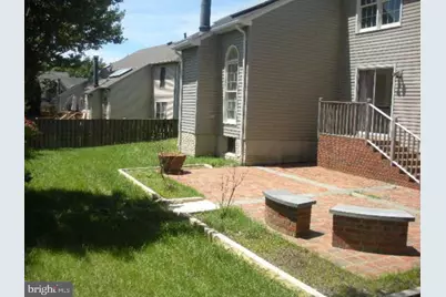 2067 Woodford Road, Vienna, VA 22182 - Photo 59