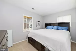 412 Patrick Ln, Herndon, VA 20170 - Photo 13