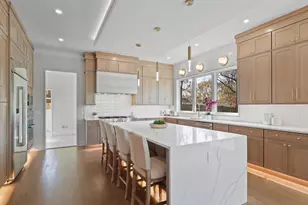 616 Gibson Cir SW, Vienna, VA 22180 - Photo 5