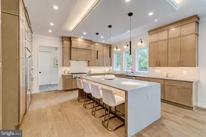 506 Kingsley Road SW, Vienna, VA 22180 - Photo 11