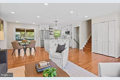 704 Alabama Drive, Herndon, VA 20170 - Photo 5