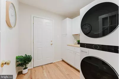 9010 Lake Braddock Drive, Burke, VA 22015 - Photo 27