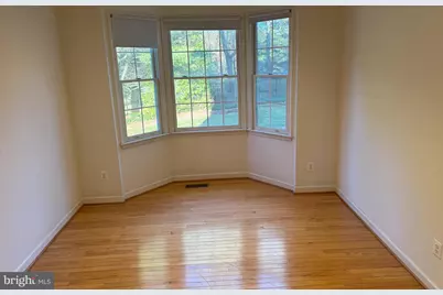 5901 Ewing Place, Alexandria, VA 22310 - Photo 17