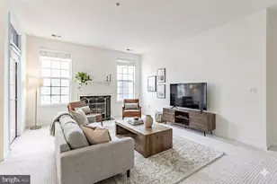 11575 Cavalier Landing Ct, Fairfax, VA 22030 - Photo 3