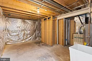 6129 Franconia Station Ln, Alexandria, VA 22310 - Photo 39