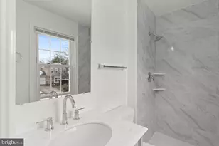 6129 Franconia Station Ln, Alexandria, VA 22310 - Photo 25