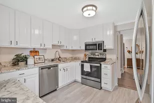 3170 Ellenwood Dr, Fairfax, VA 22031 - Photo 5