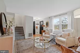 3170 Ellenwood Dr, Fairfax, VA 22031 - Photo 11