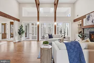 945 Hickory Run Ln, Great Falls, VA 22066 - Photo 15