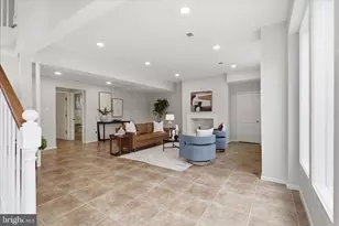 945 Hickory Run Ln, Great Falls, VA 22066 - Photo 43