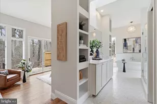 945 Hickory Run Ln, Great Falls, VA 22066 - Photo 35