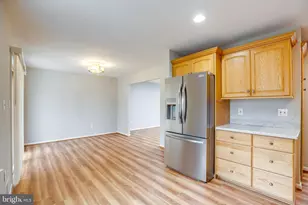 8000 Lady Lewis Ct, Springfield, VA 22153 - Photo 7