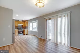 8000 Lady Lewis Ct, Springfield, VA 22153 - Photo 13