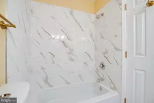 8000 Lady Lewis Ct, Springfield, VA 22153 - Photo 33