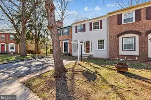 6136 Gothwaite Dr, Centreville, VA 20120 - Photo 3