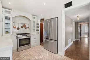 8804 Oak Leaf Dr, Alexandria, VA 22309 - Photo 3