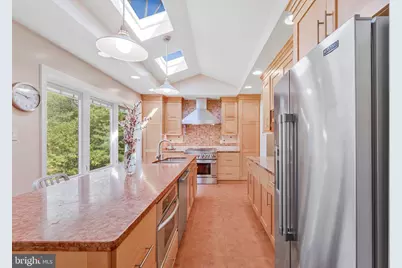 1438 Brookhaven Drive, McLean, VA 22101 - Photo 25