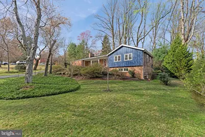 1438 Brookhaven Drive, McLean, VA 22101 - Photo 5
