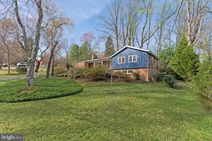 1438 Brookhaven Dr, McLean, VA 22101 - Photo 5